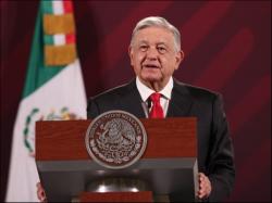 ‘Resuelto el problema’, habrá abasto de medicamentos hasta 2024: López Obrador